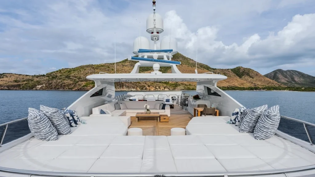 The spacious sun deck aboard Dirt Poor